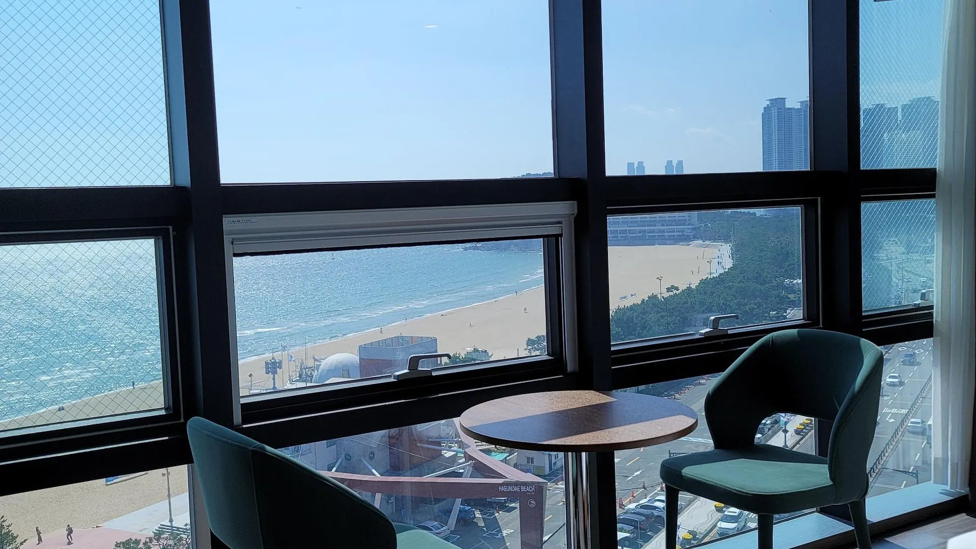 Ms Hotel Пусан
